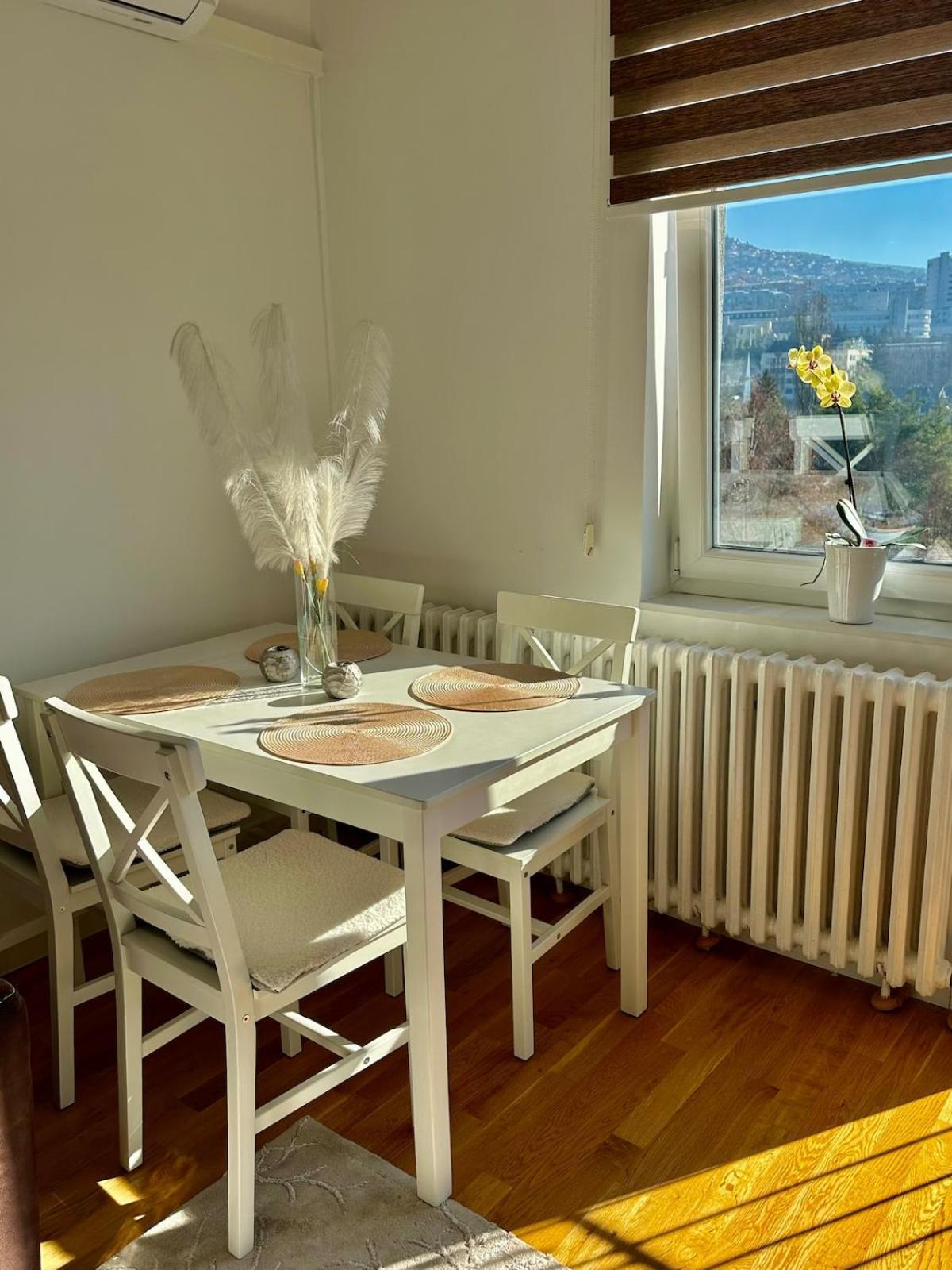 Cozy Flat In & Olympic Hall View *